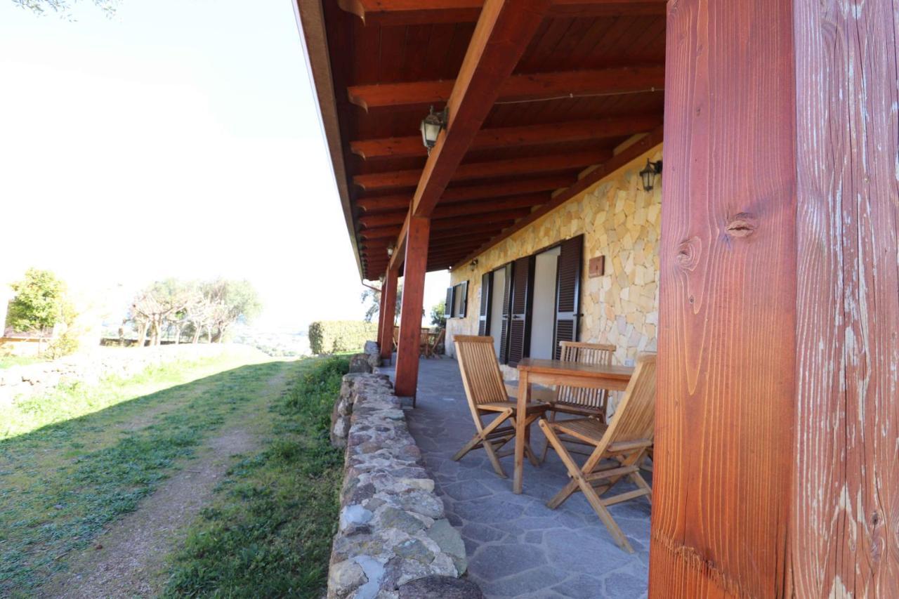 Agriturismo Monte Istulargiu Валедория Екстериор снимка