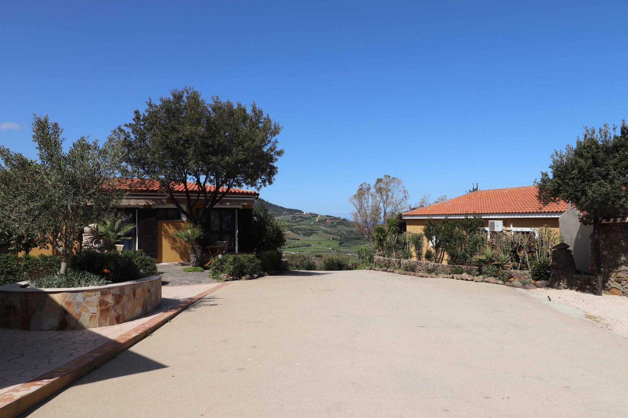 Agriturismo Monte Istulargiu Валедория Екстериор снимка