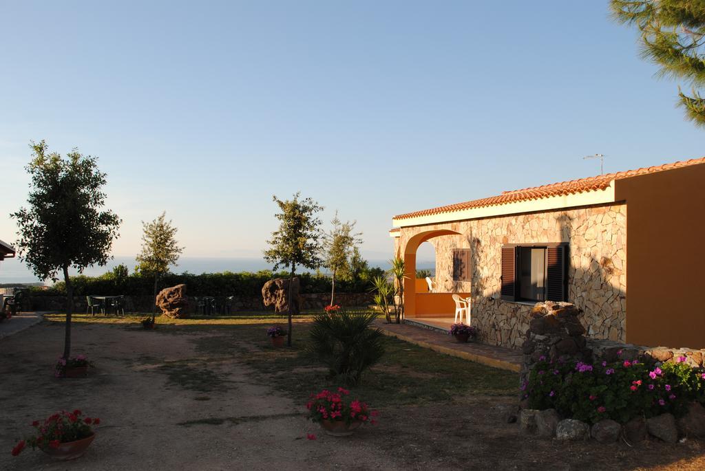 Agriturismo Monte Istulargiu Валедория Екстериор снимка